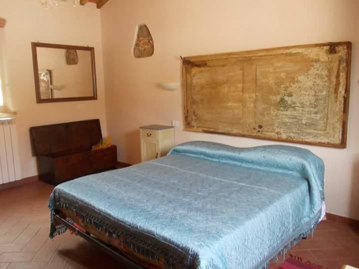 Agriturismo L'isola Crespina Esterno foto